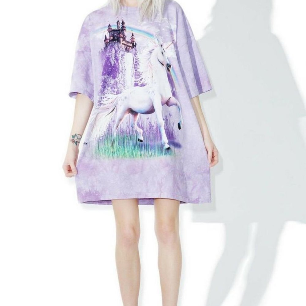 Unicorn Castle Purple Fantasy Rainbow Adult T-Shirt Mountain Horses Animal S-3X - Picture 4 of 8